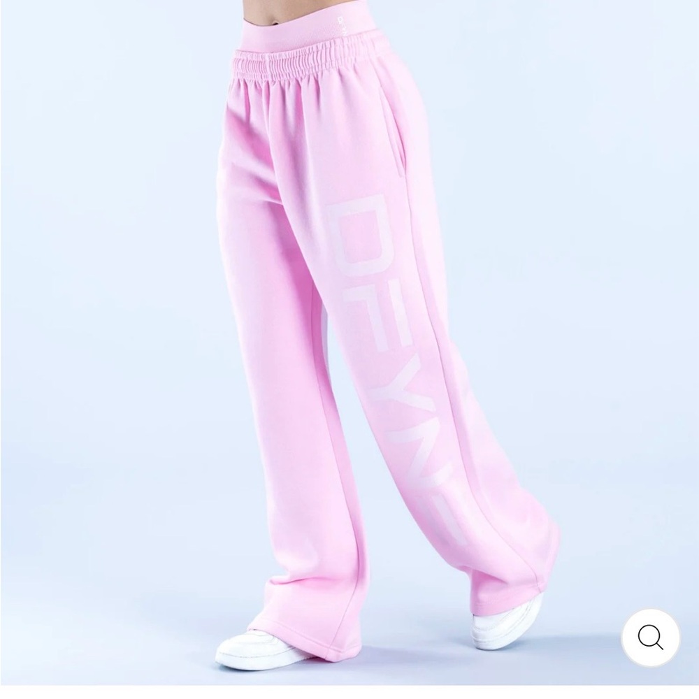 Dfyne signature straight leg joggers (sold out)